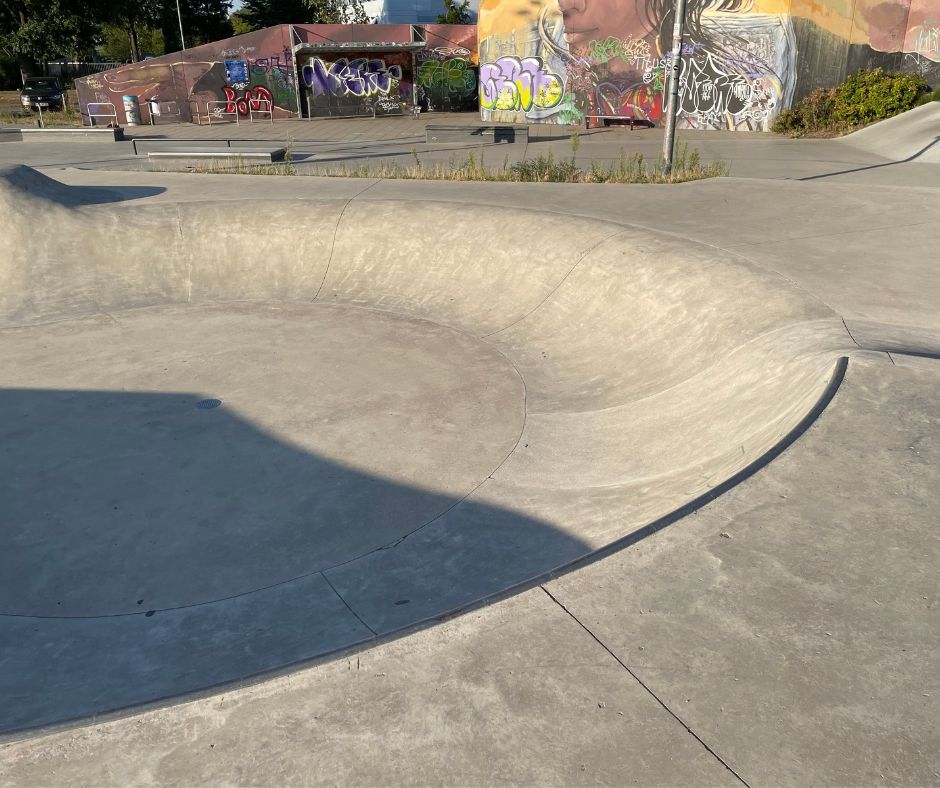 View 3 of the bowl