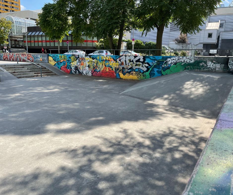 Street 1