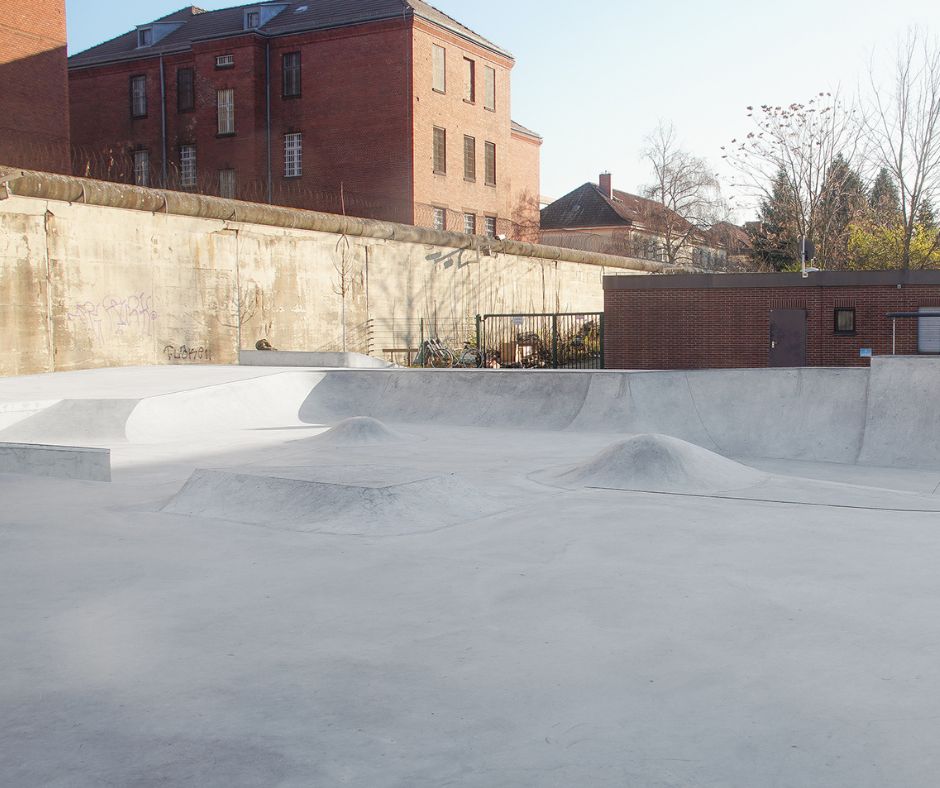 View 2 of the bowl